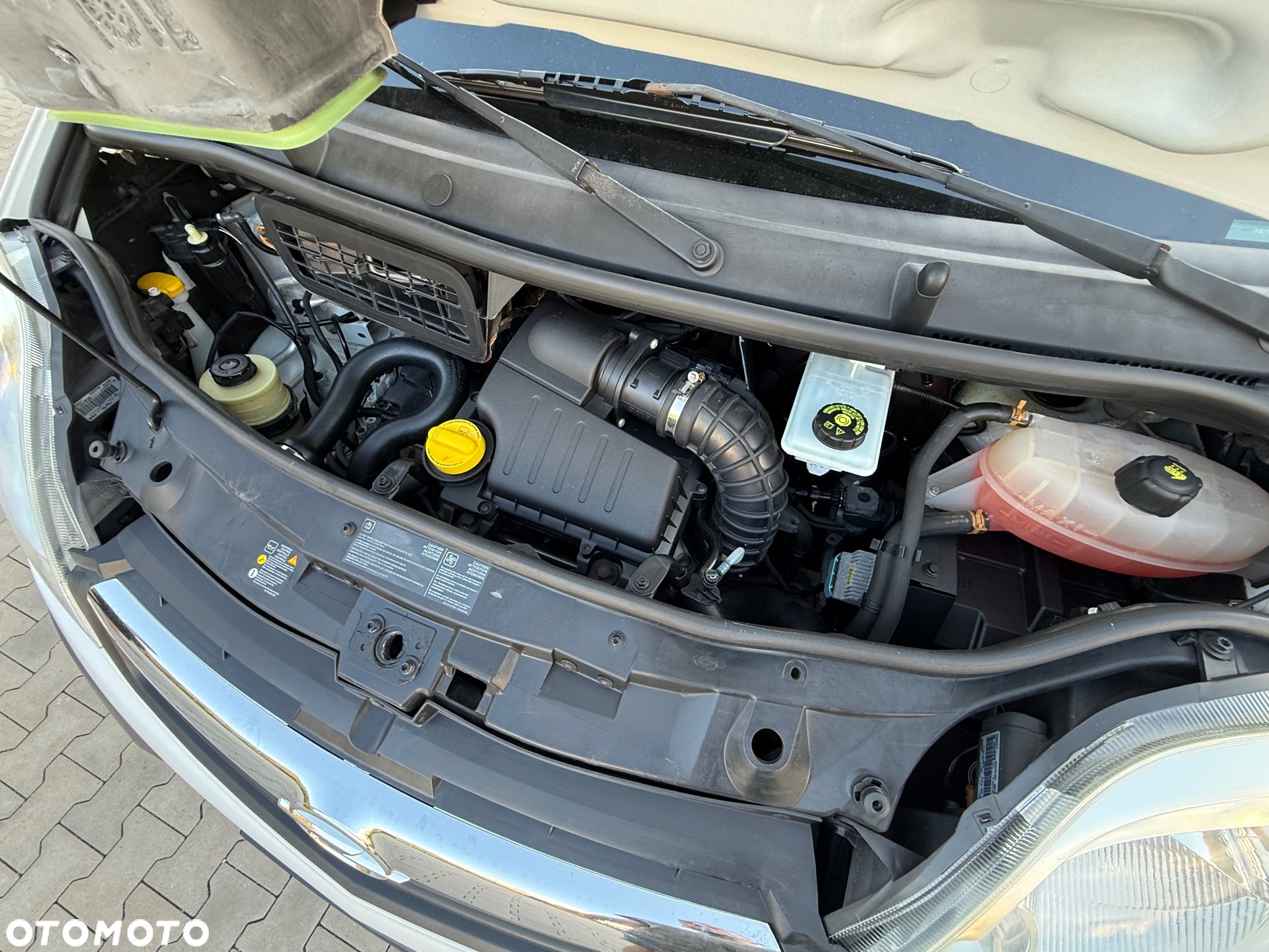 Opel Vivaro - 31