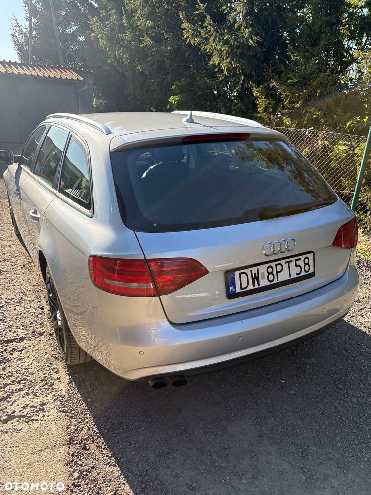 Audi A4 Avant 2.0 TDI - 6