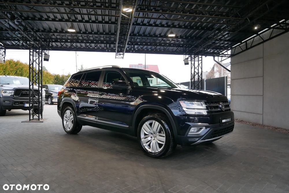 Volkswagen Atlas - 2