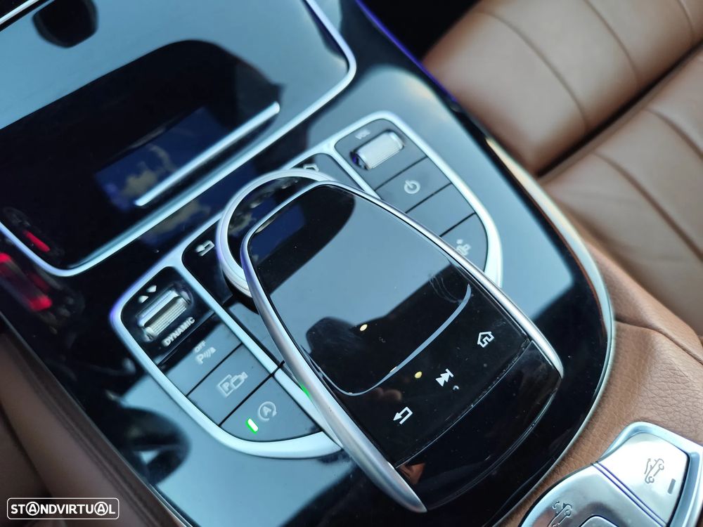 Mercedes-Benz E 220 d Cabrio 9G-Tronic AMG Line - 19