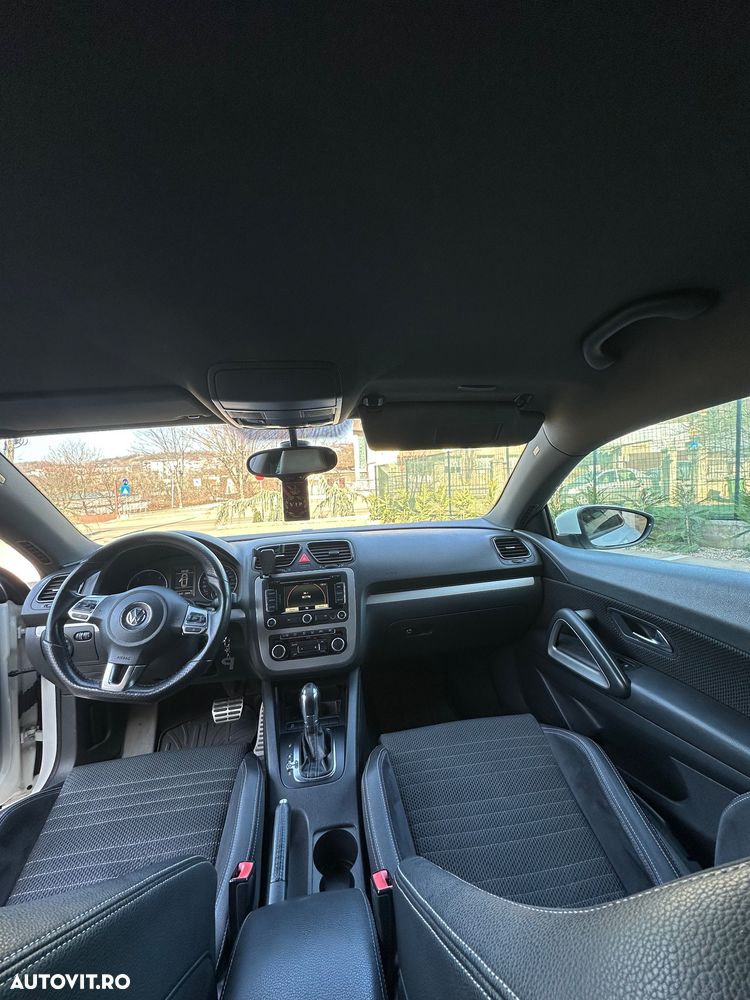 Volkswagen Scirocco 2.0 TDI DSG - 5