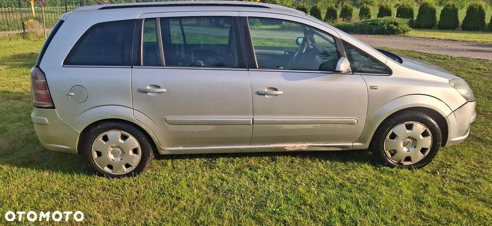Opel Zafira 1.8 Enjoy - 7