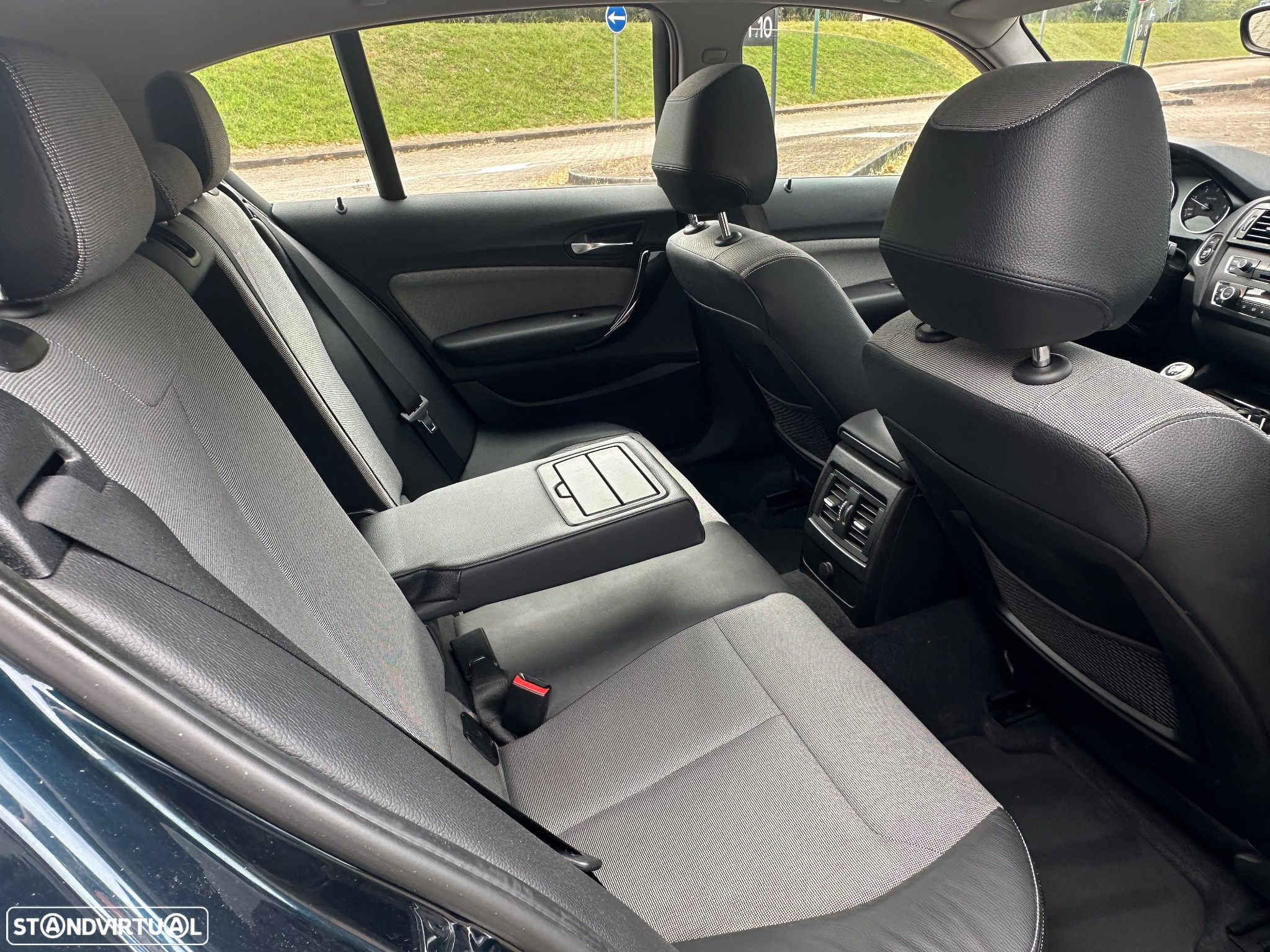 BMW 118 d Urban Line - 23