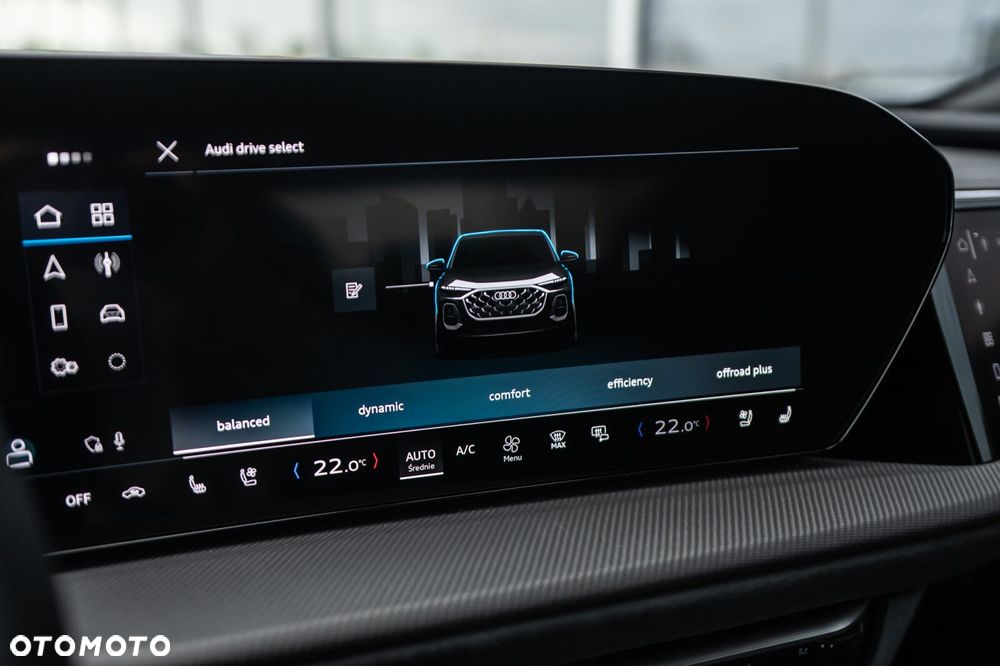 Audi Q5 Sportback - 30