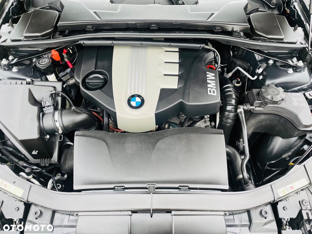 BMW Seria 3 320d DPF - 24