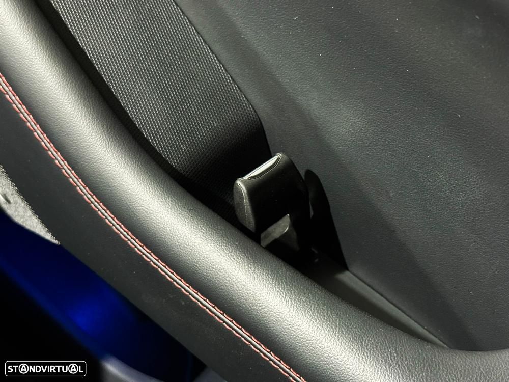 Ford Mustang Mach-E AWD PREMIUM - 34