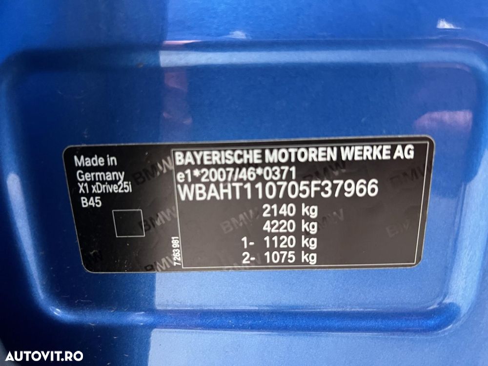 BMW X1 xDrive25i Aut. Sport Line - 9