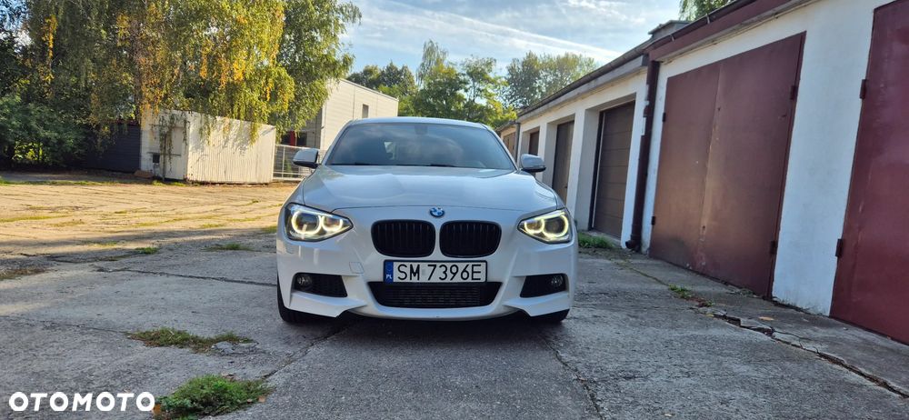 BMW Seria 1 118d Sport Line - 2