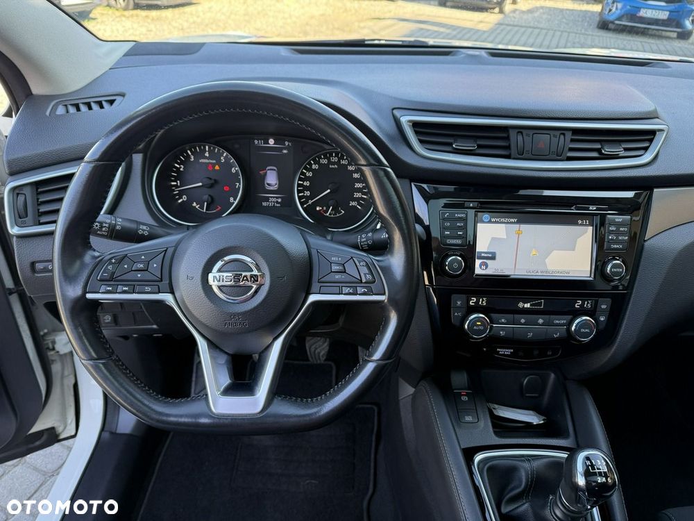 Nissan Qashqai 1.6 DIG-T N-Connecta - 15