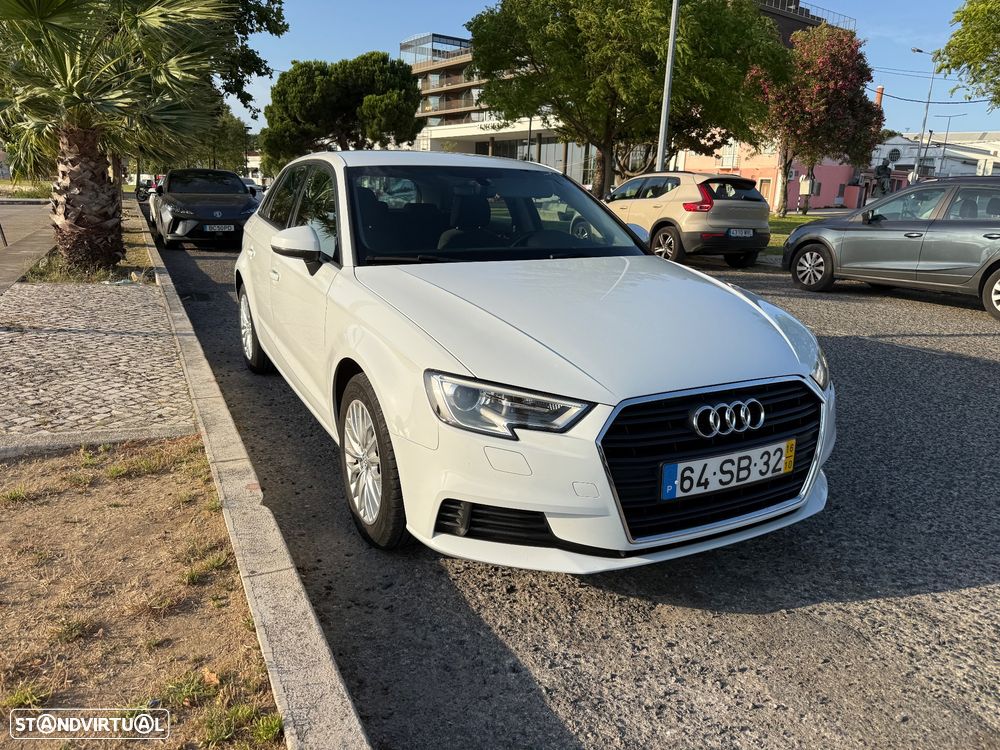 Audi A3 Sportback 1.6 TDI - 2