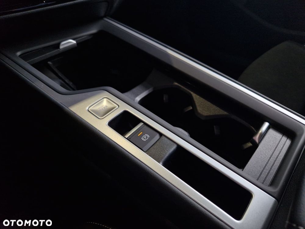 Volkswagen Passat - 23