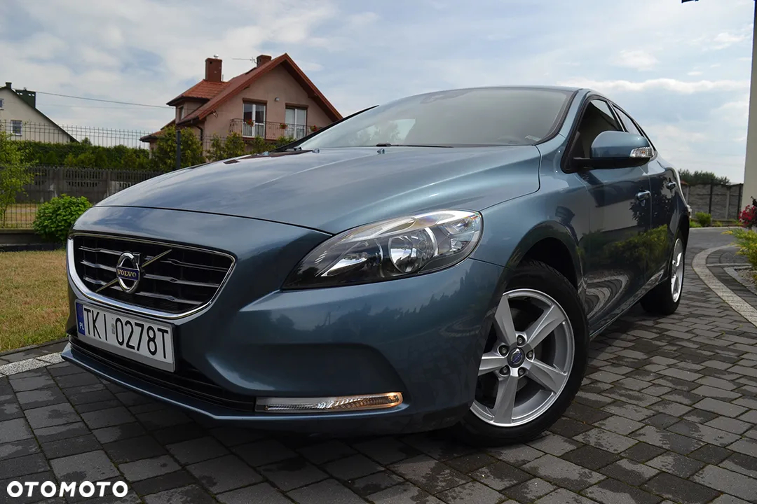 Volvo V40 T3 - 4