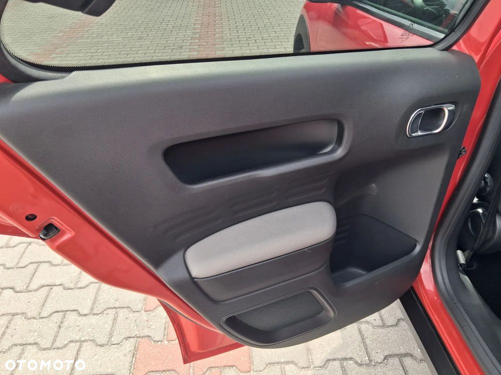 Citroën C4 Cactus 1.2 PureTech GPF Shine S&S EAT6 - 26