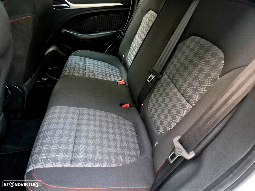 MG ZS EV 50.3 kWh Luxury - 36