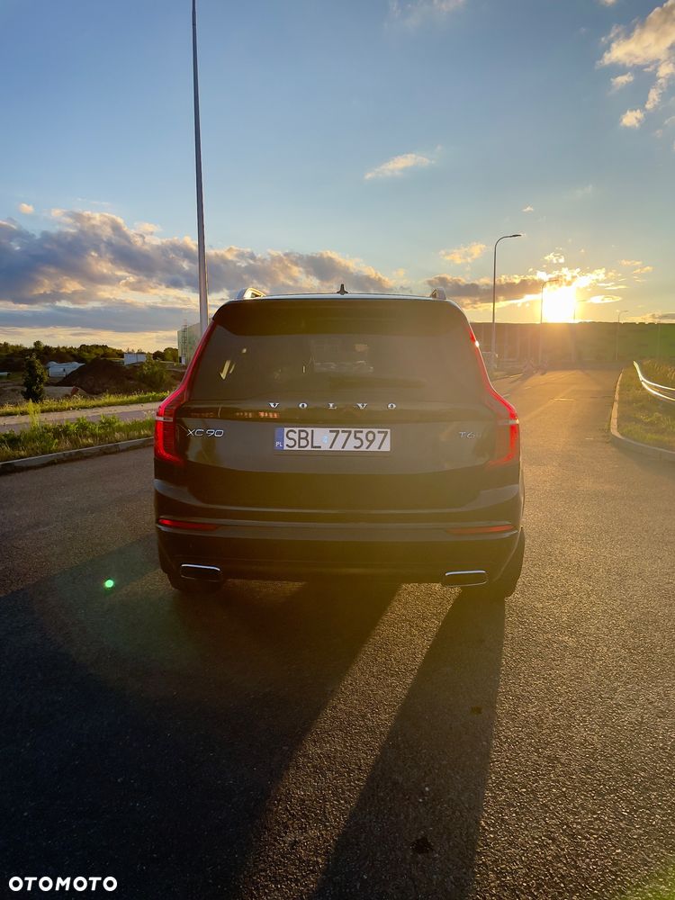 Volvo XC 90 T6 AWD Momentum 7os - 9