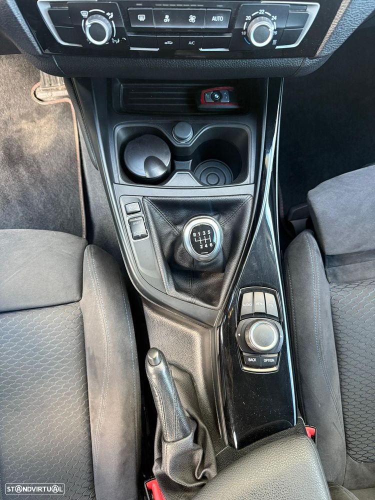 BMW 116 i Sport Line - 26