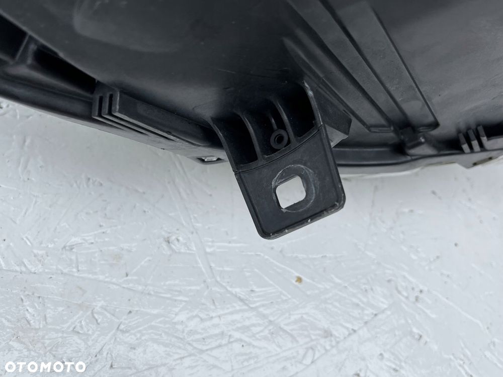 mercedes sprinter w910 reflektor lewy org a9109060000 ^ - 9