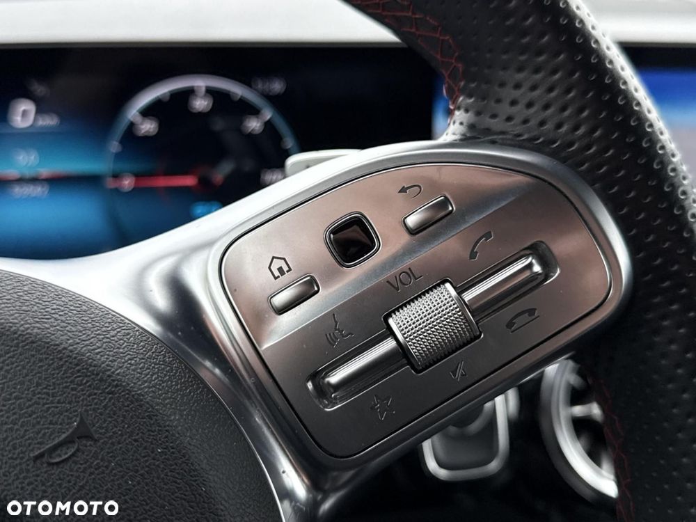 Mercedes-Benz EQA - 20