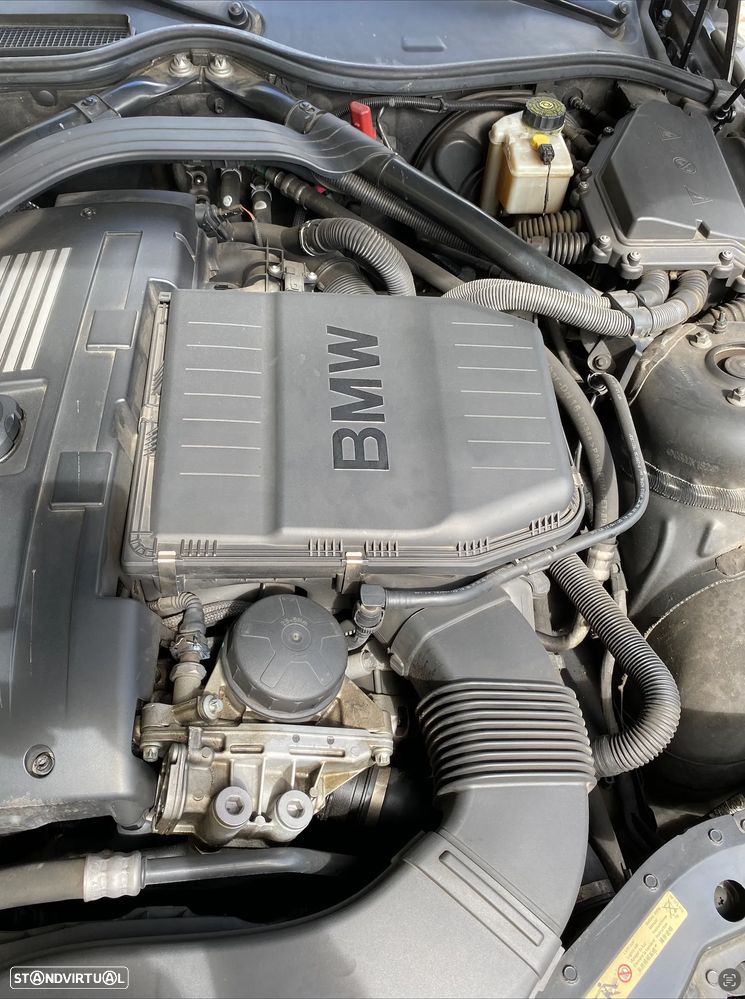 BMW Z4 35 is Auto - 18