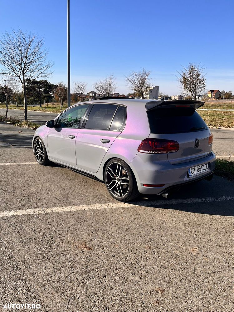 Volkswagen Golf 2.0 GTI - 6