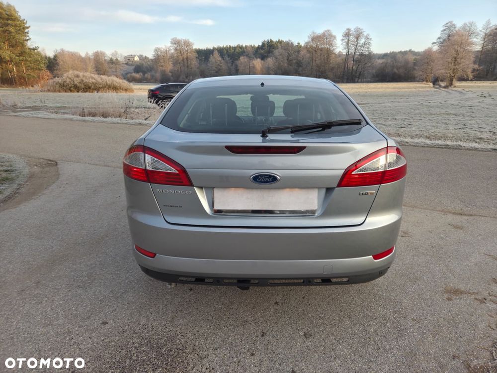 Ford Mondeo 1.8 TDCi Ghia - 7