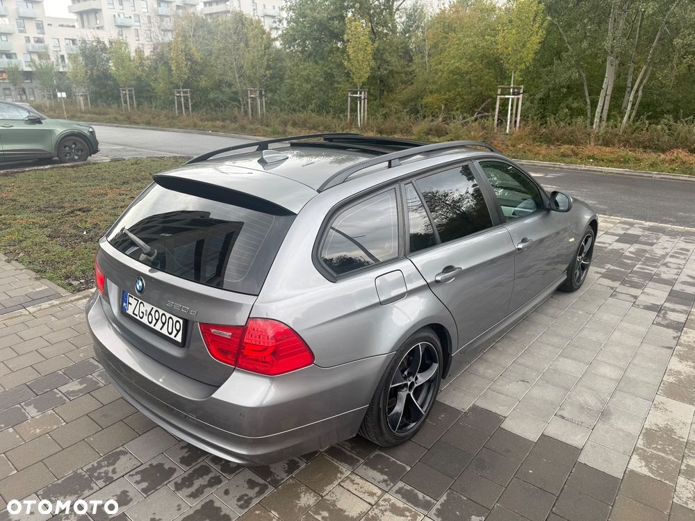 BMW Seria 3 320d - 3