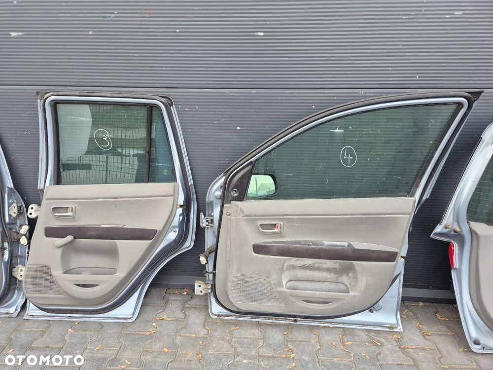 MAZDA 2 I DY  DRZWI / KLAPA BAGAŻNIKA / BŁOTNIK ( BŁĘKITNY JASNO NIEBIESKI 12R030196 ) - 9