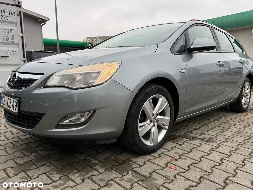 Opel Astra - 10