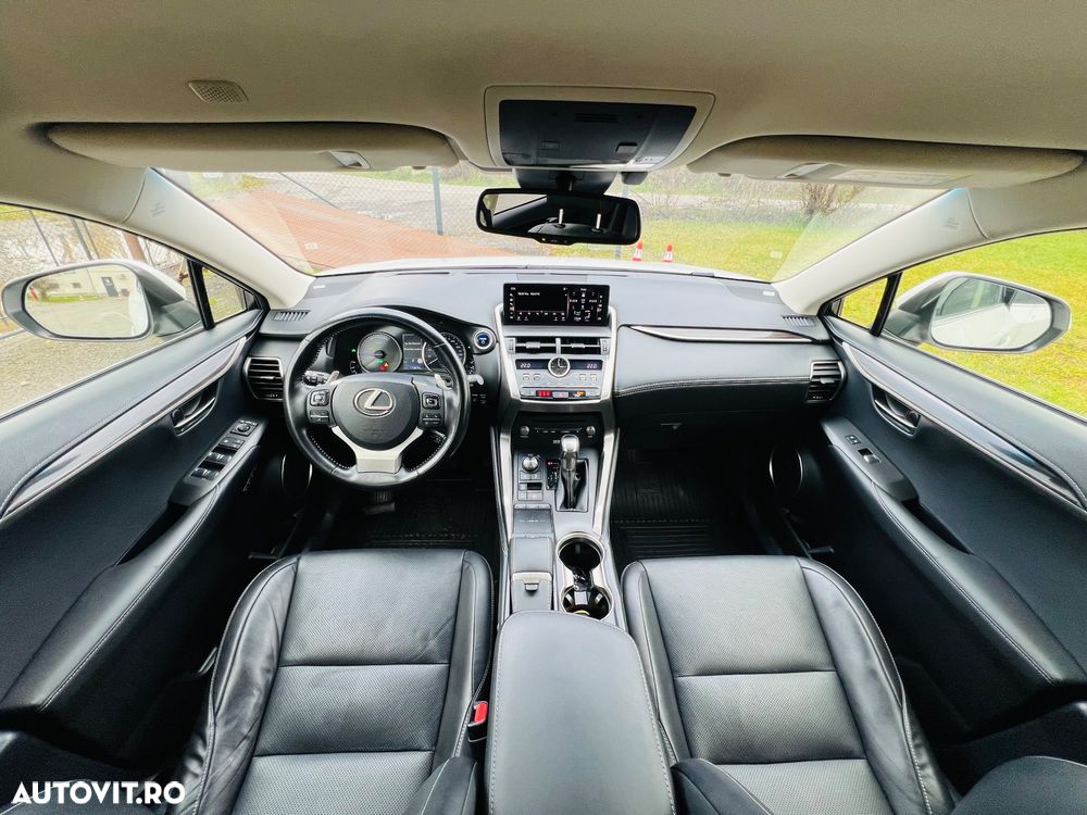 Lexus Seria NX 300h AWD Executive Plus - 11