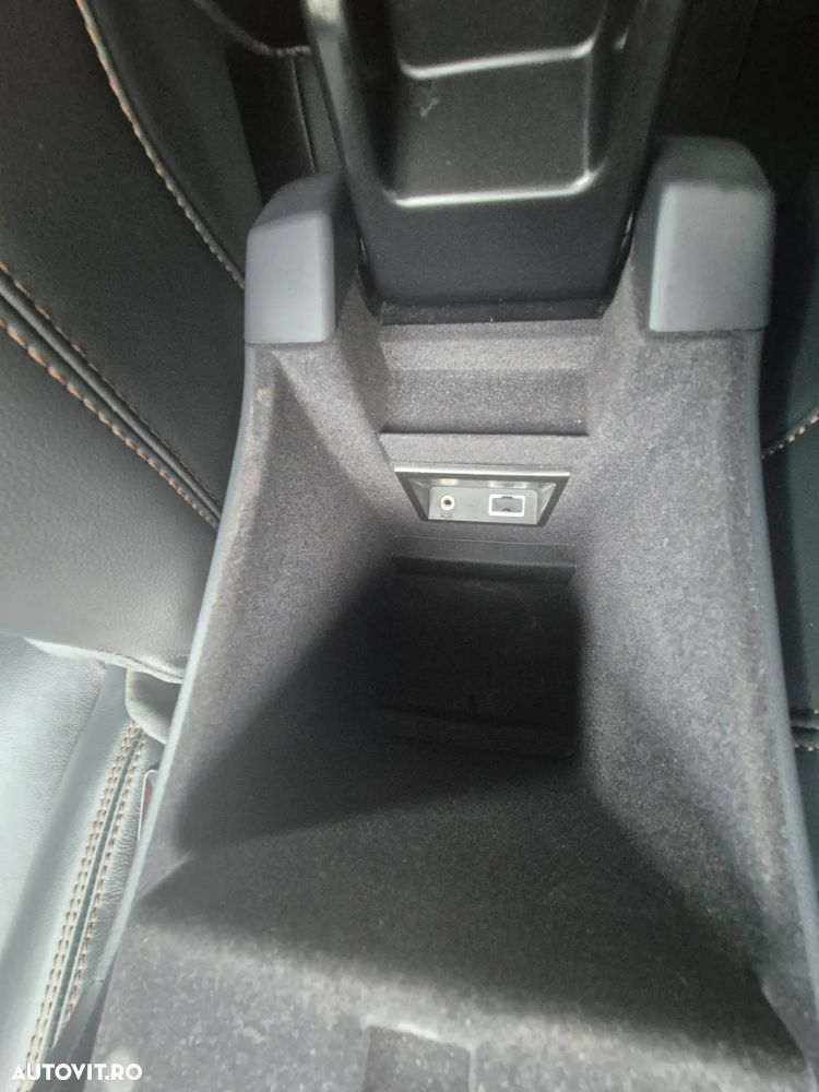 Volvo XC 60 D5 AWD Geartronic Summum - 15