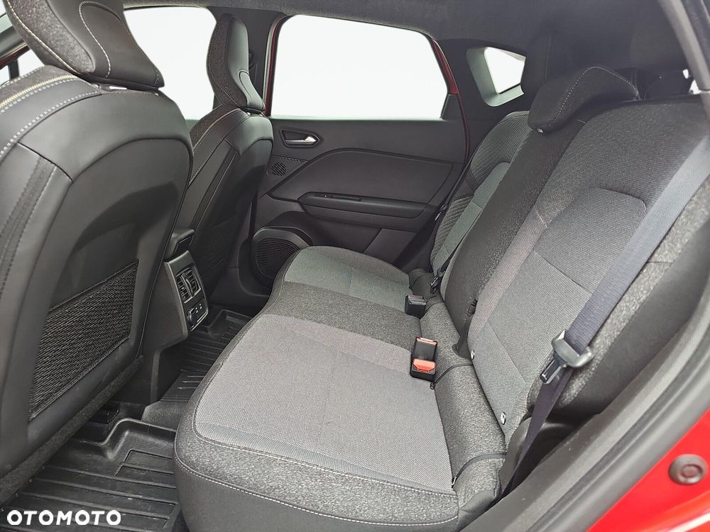 Renault Captur - 24
