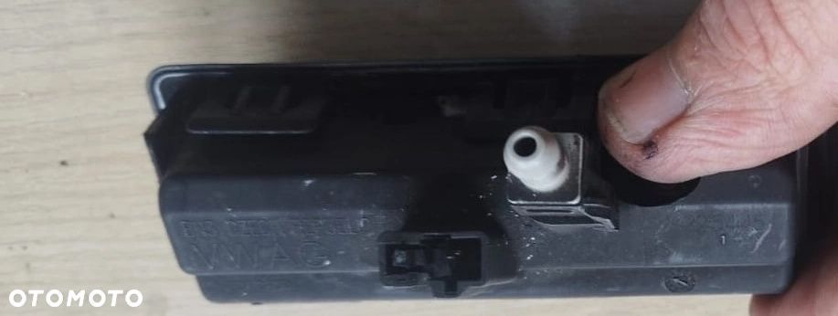 KAMERA COFANIA KLAPY BAGAŻNIKA AUDI A6 C8 AVANT - 4