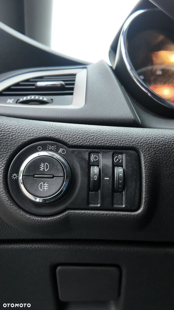 Opel Astra III 1.7 CDTI - 19