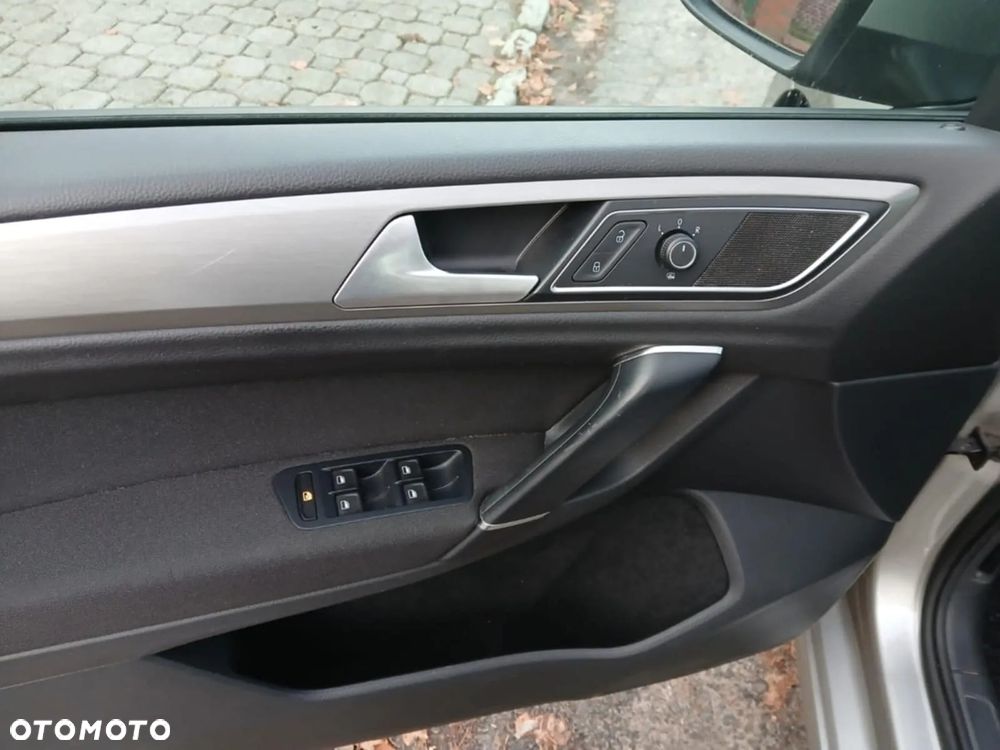 Volkswagen Golf Sportsvan - 11