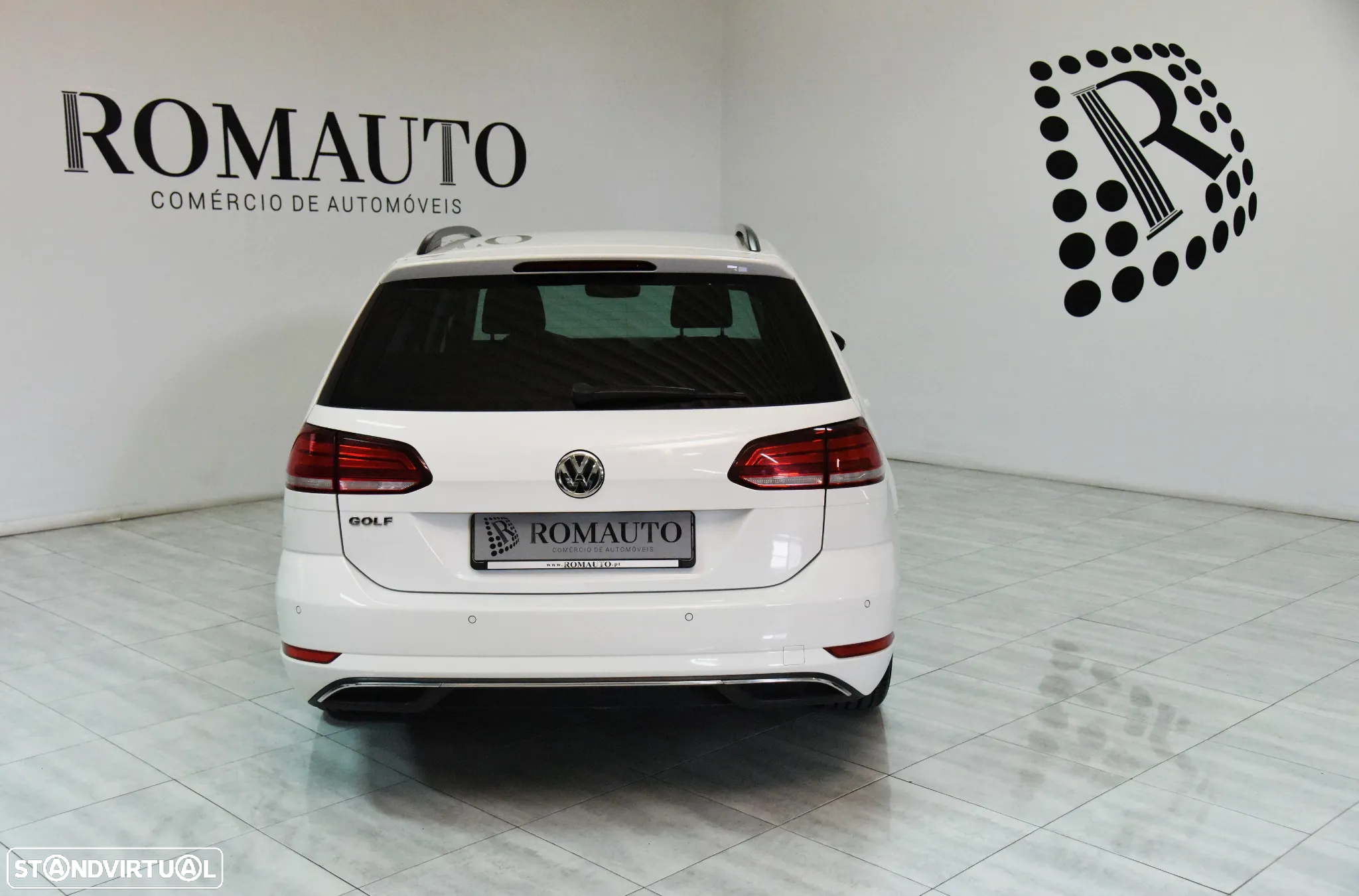 VW Golf Variant 1.6 TDi Confortline - 6