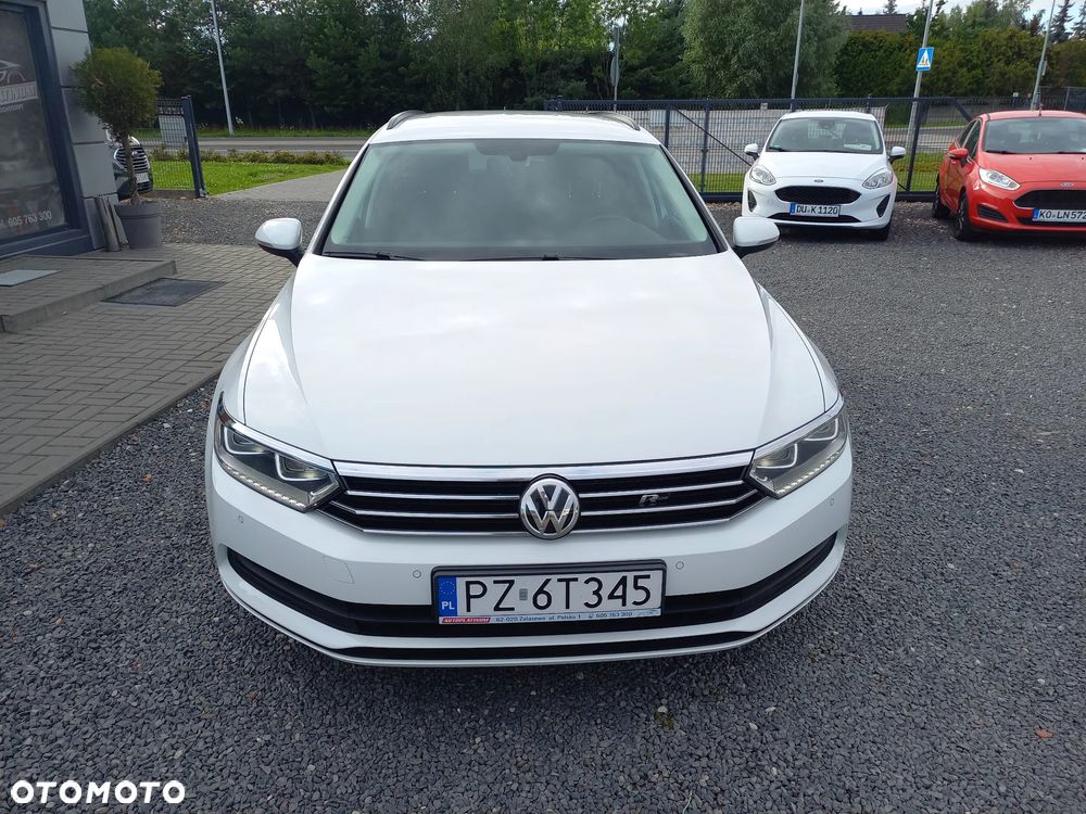Volkswagen Passat - 10