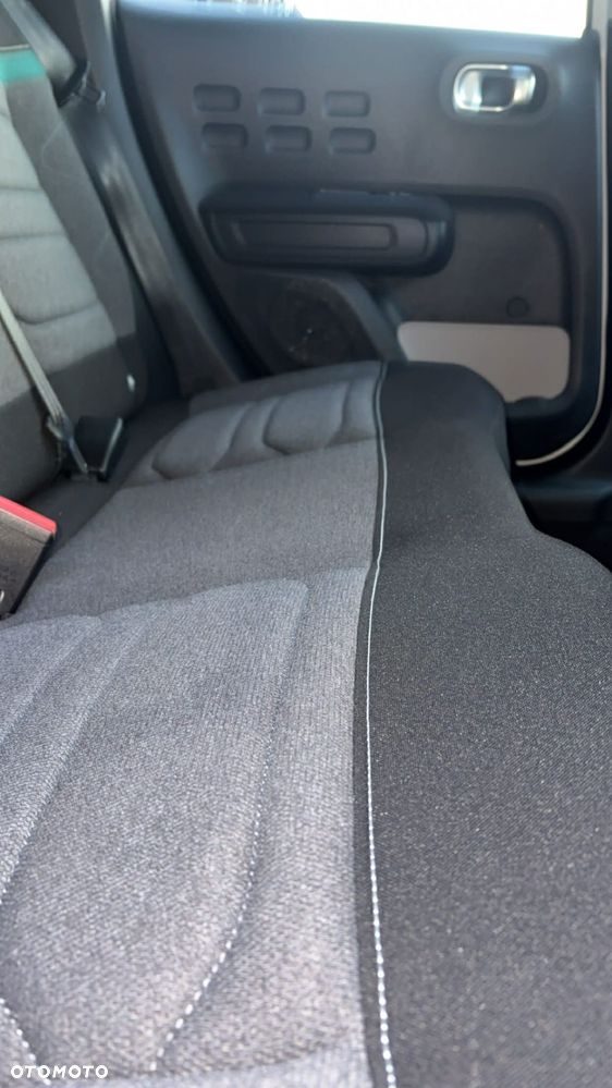 Citroën C3 1.2 PureTech Shine EAT6 - 12