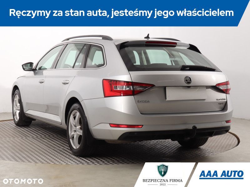 Skoda Superb - 5