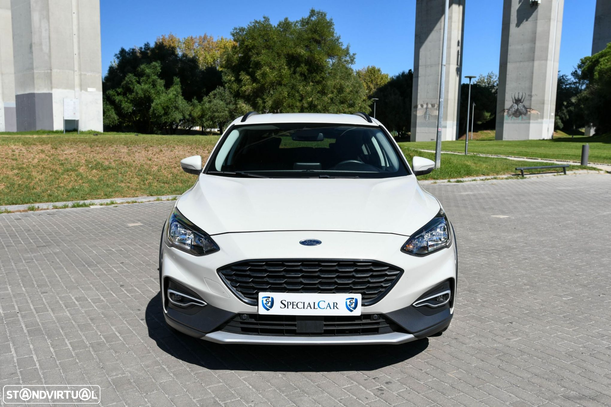 Ford Focus 1.0 EcoBoost Active X - 2