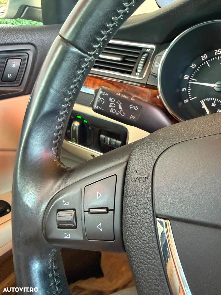Skoda Superb 2.0 TDI Elegance - 14