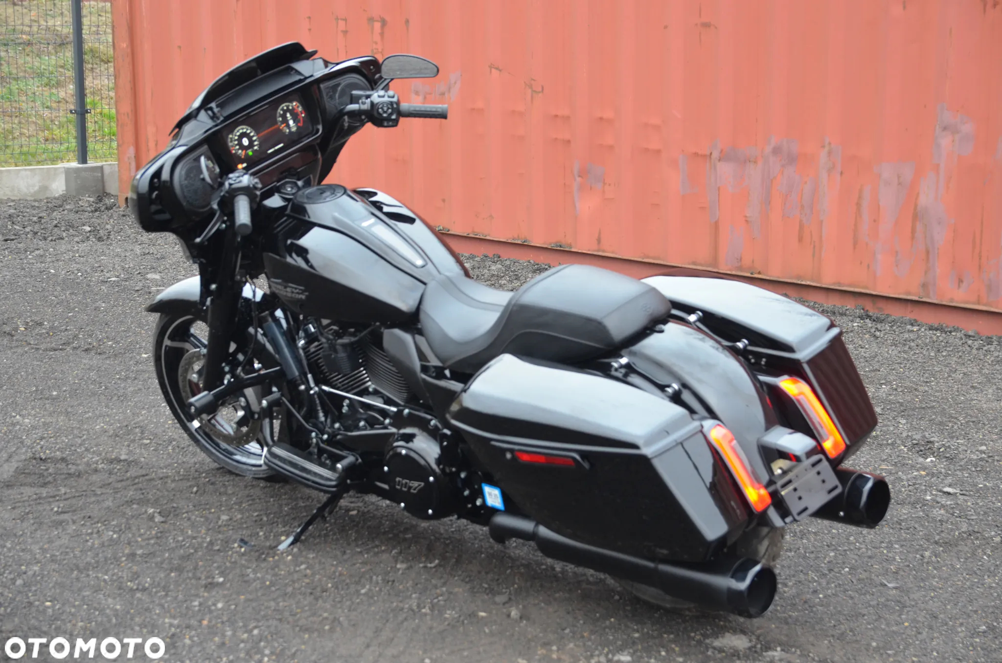 Harley-Davidson Street Glide Trike - 5