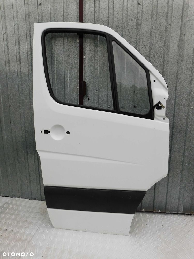 Drzwi Przednie Prawe Pasażera Mercedes Sprinter 906 VW Crafter Białe OEM