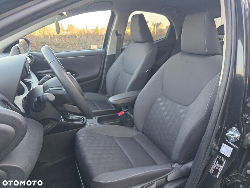 Toyota Yaris Hybrid 1.5 Style - 18