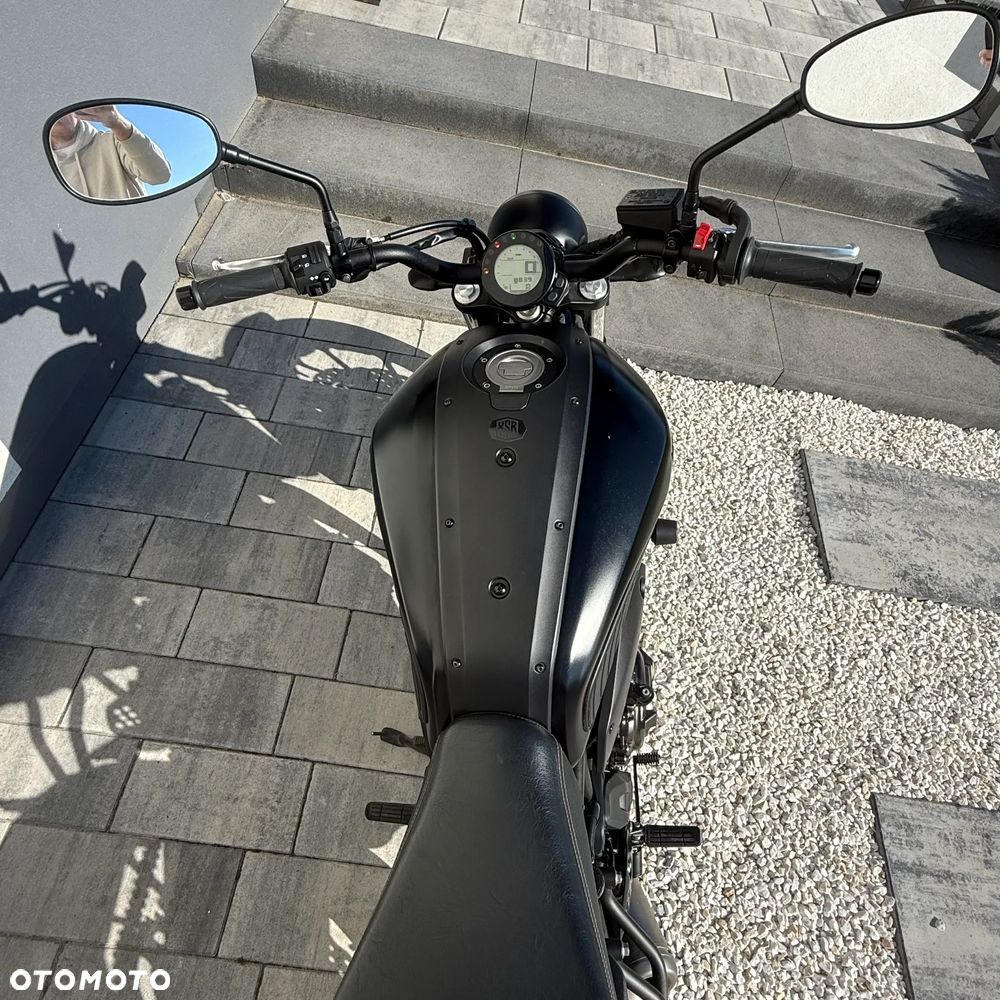 Yamaha XSR - 18