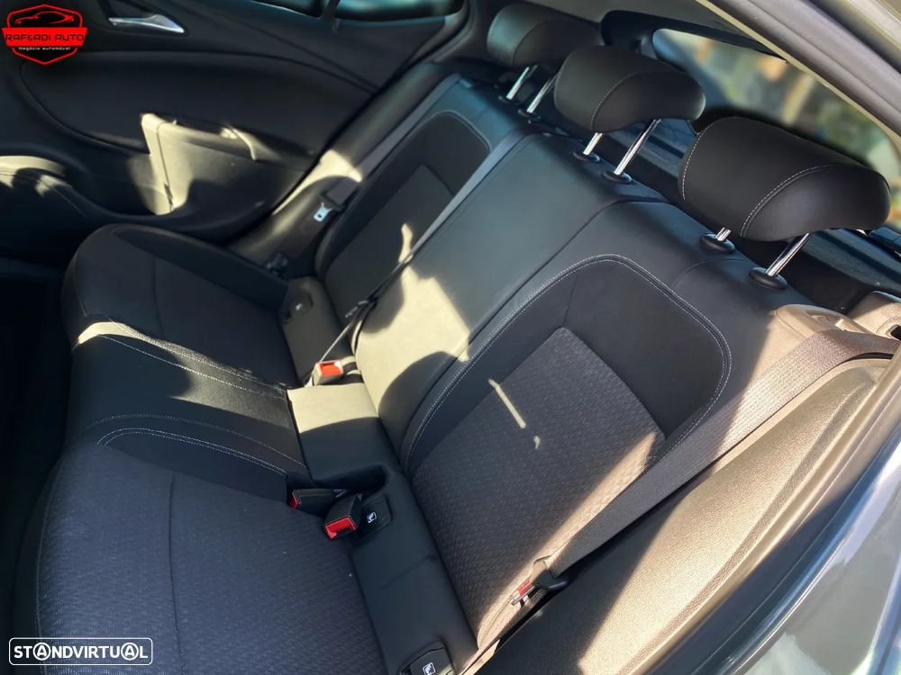 Opel Astra 1.6 CDTI Dynamic S/S - 14