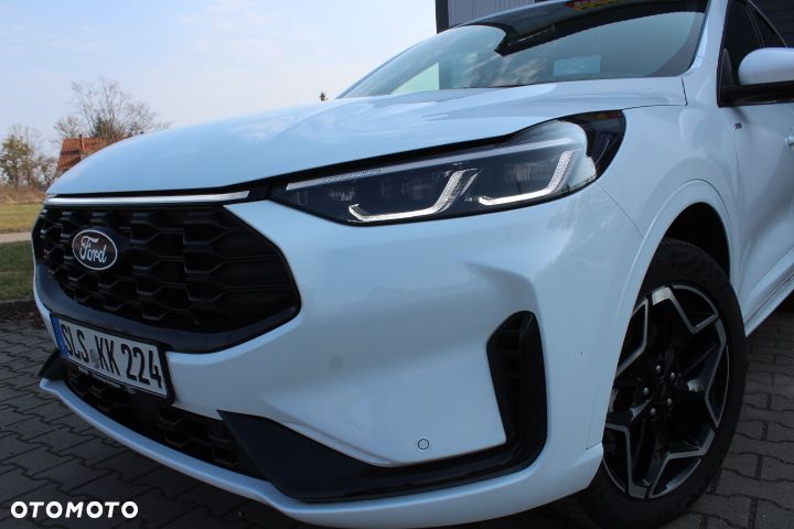 Ford Kuga 2.5 FHEV AWD ST-Line eCVT - 1