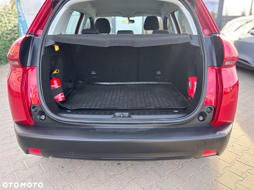 Peugeot 2008 1.2 Pure Tech Allure S&S - 34