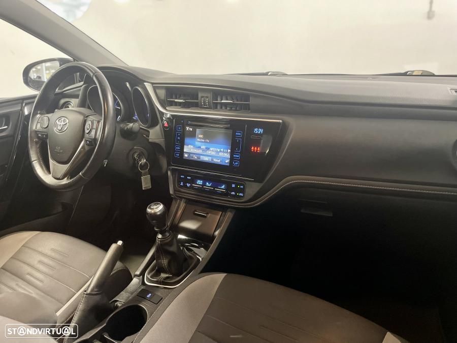 Toyota Auris Touring Sports 1.4 D-4D Active+AC - 20