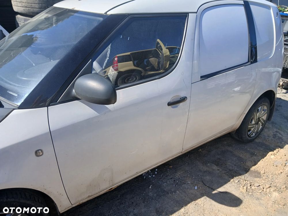 skoda roomster praktik LF9E 1026 09R maska pokrywa silnika klapa bagażnika zderzak lampa reflektor - 3