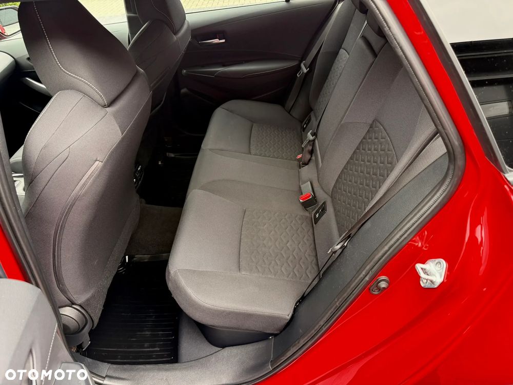 Toyota Corolla 1.8 Business Edition - 22